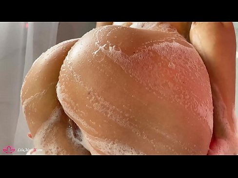 ❤️ Morena masturba o coño cun vibrador ata un orgasmo intenso na ducha ❤️❌ Porno ruso en % gl.sexafinkarasskaz.ru %