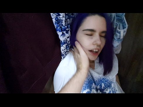 ❤️ Atopo a miña irmá no armario e axudouna a correrse ❤️❌ Porno ruso en % gl.sexafinkarasskaz.ru %